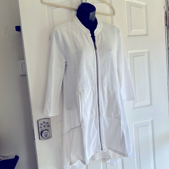 XCVI BRAND TUNIC STYLE OPEN FRONT TOP SIZE SMALL - Picture 1 of 6